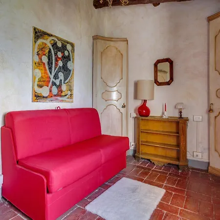 Tuscany Near Pratomagno Mountain 피안디쏘